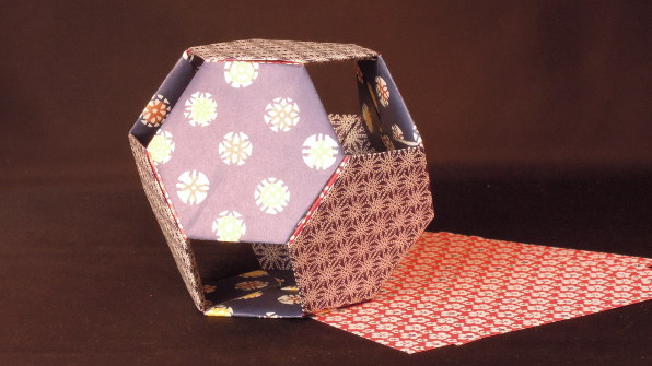 ユニット折り紙で作る球体